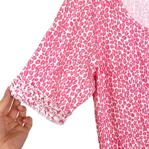 Lilly Pulitzer Pink Leopard Top L Ruffle Sleeves - Picture 3 of 6